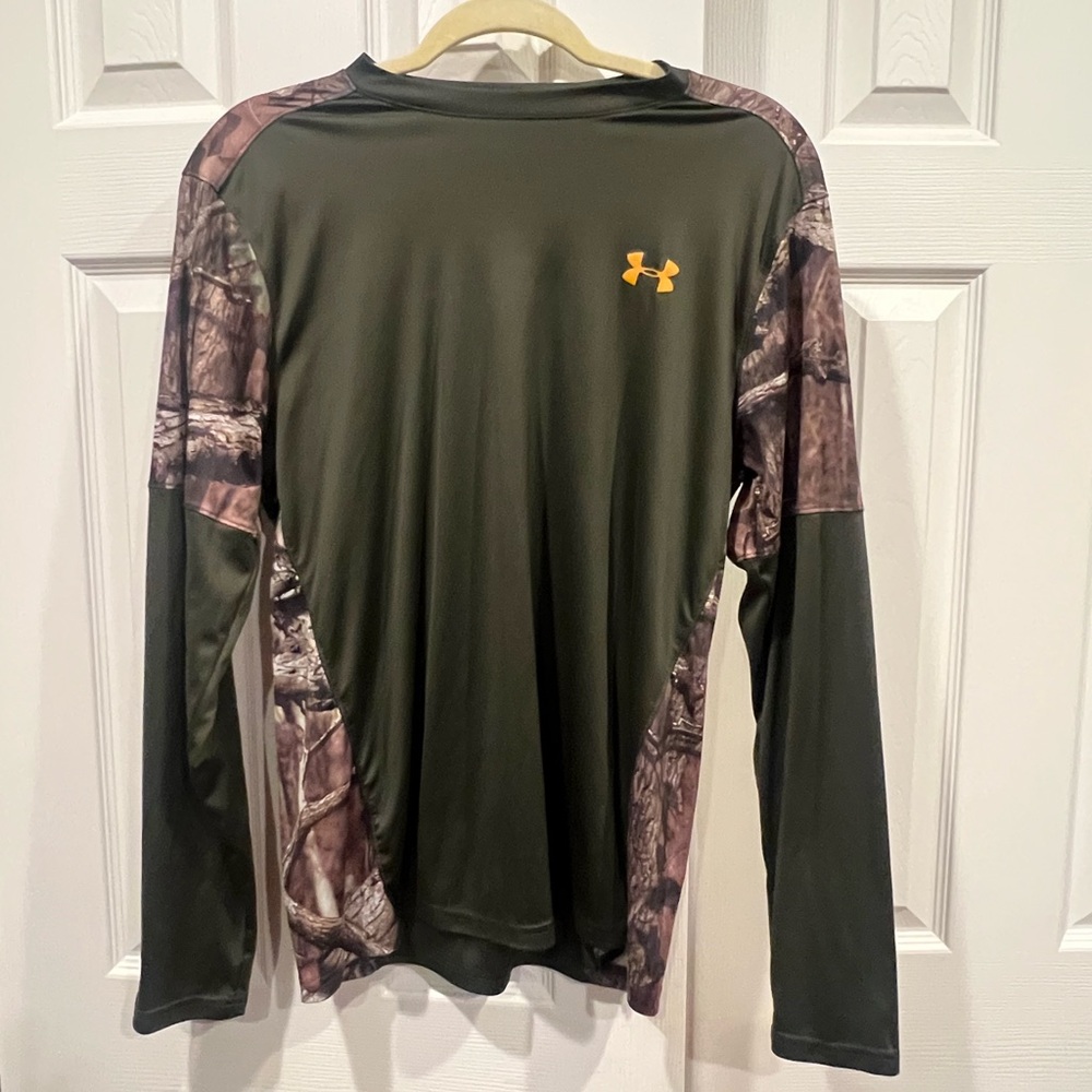 Under Armour Men's Olive and Camo Long Sleeve Tee